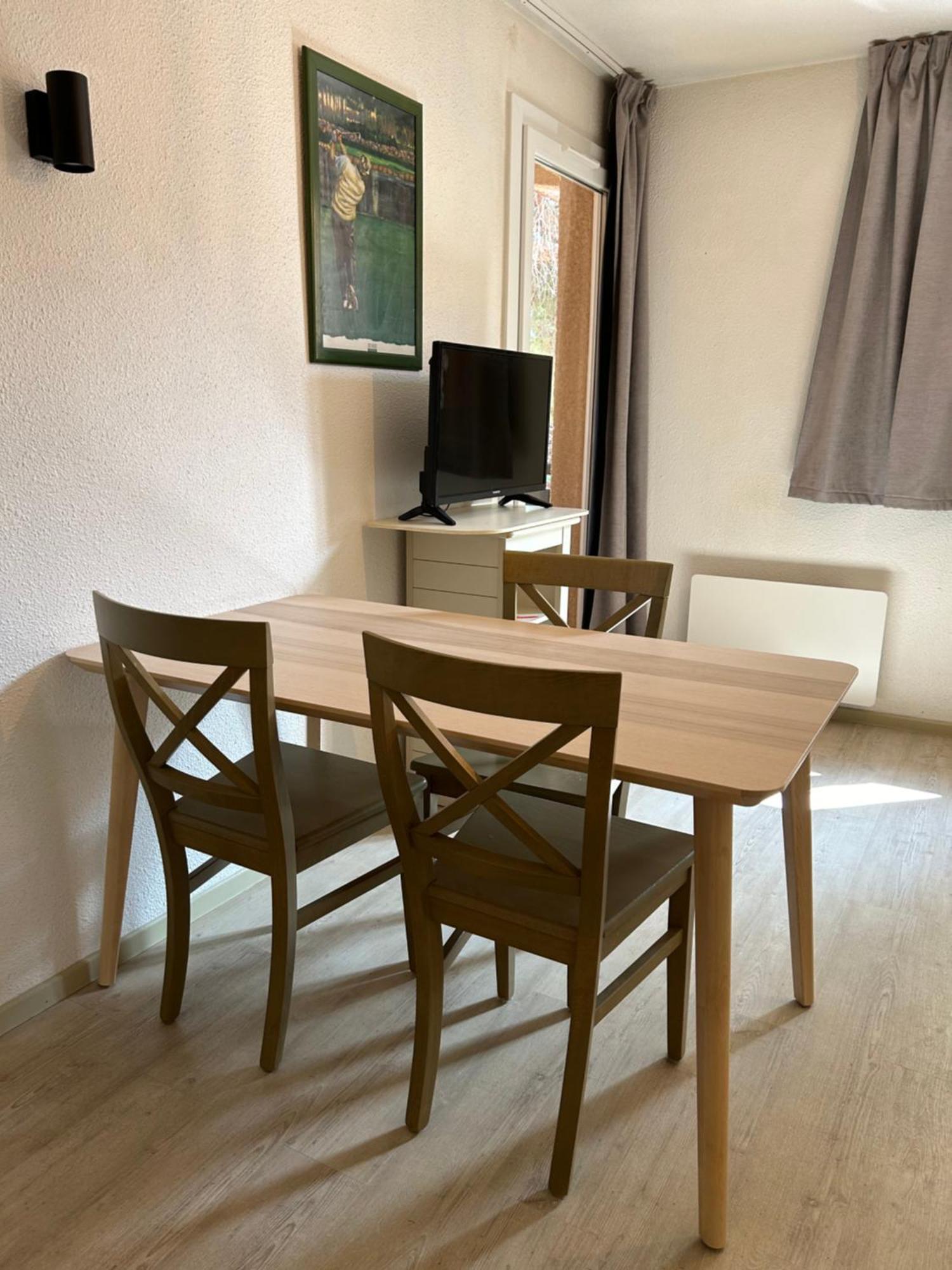 Domaine Valescure Appartement 1 Ou 2 Pieces Vue Jardin Ou Piscine แซ็งต์-ราฟาเอล ภายนอก รูปภาพ